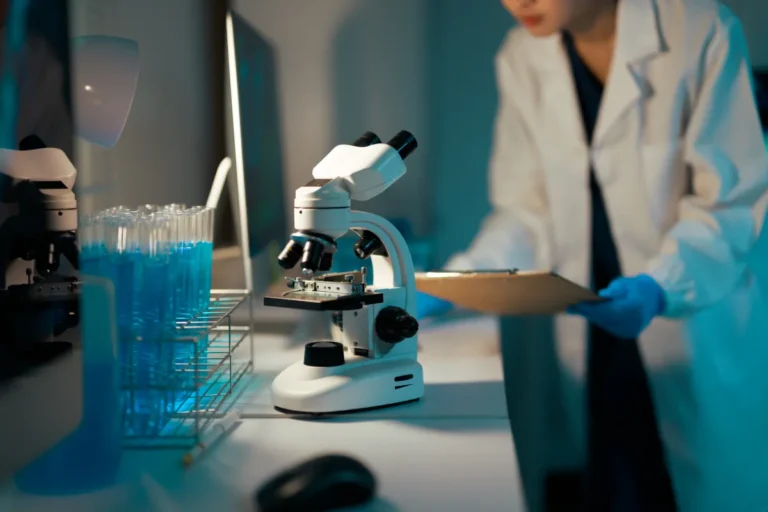 Researchers Publish First Complete Connectome of Fruit Fly Brain and ‘Spinal Cord’