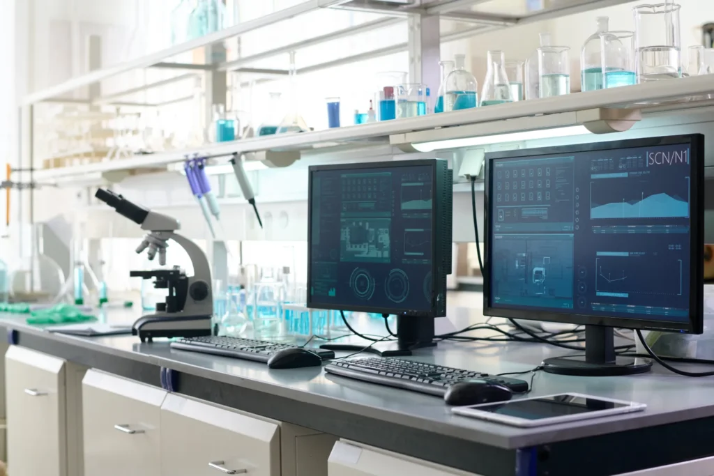 Advanced Medicine Lab